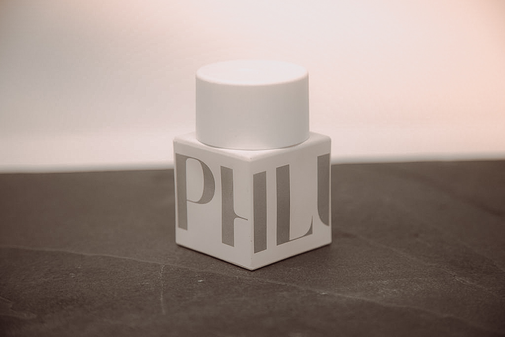 PHLUR Fragrance Review 3