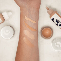 Glossier-Perfecting-Skin-Tint-and-Stretch-Concealer-Feature-769x570-2